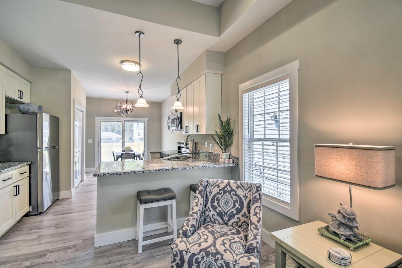 Ocean Isle Beach Home With Shared Lanai And Grill מראה חיצוני תמונה